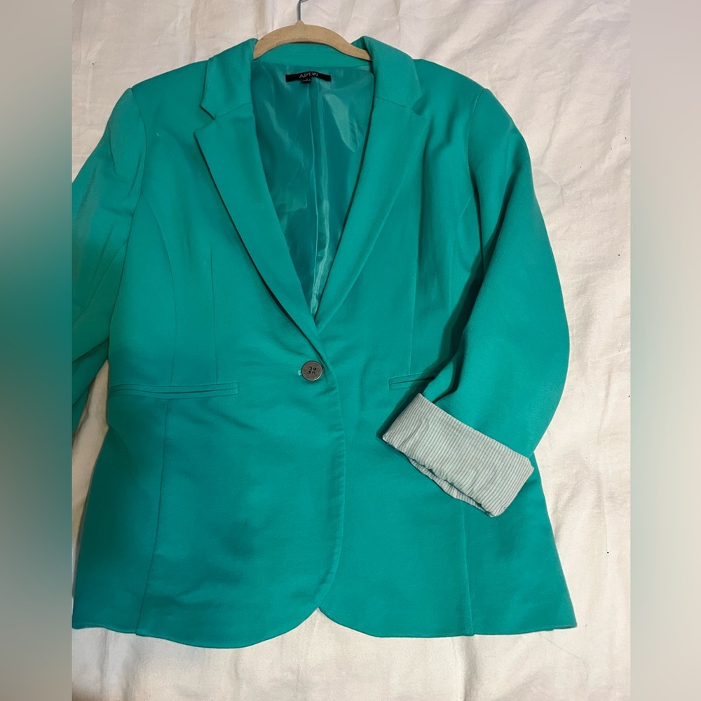 BLAZER NWOT